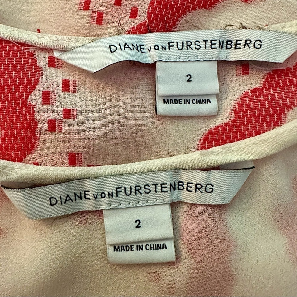 Diane Von Furstenberg Womens Blouse‎ Silk Cowl Neck Asymmetrical size 2 - Picture 7 of 15